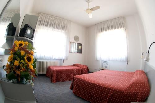 Hotel Milano Πιστόια Εξωτερικό φωτογραφία