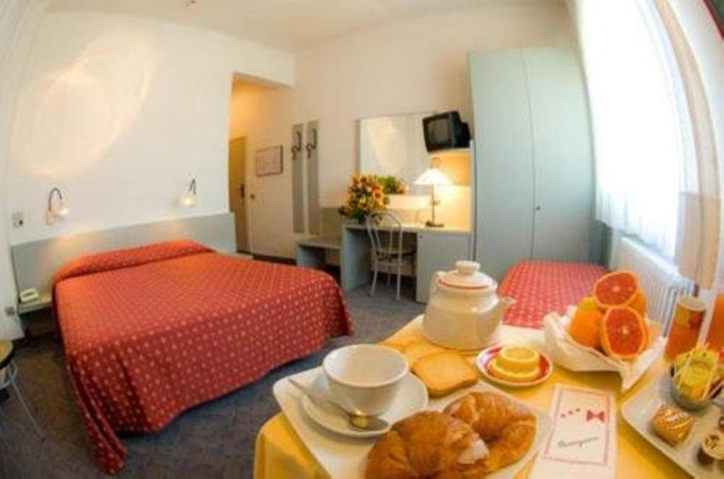 Hotel Milano Πιστόια Δωμάτιο φωτογραφία